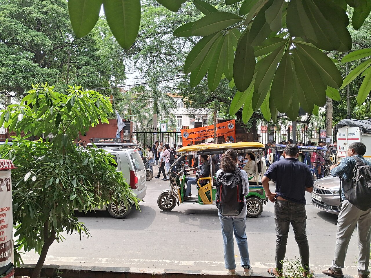 Daulat Ram College campus